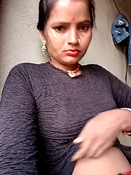 Neelamt12 — Private on StripChat