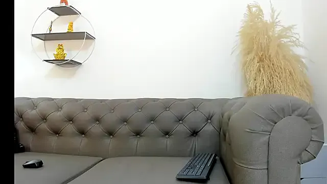 nefer_ahsgarr — doggy style, twerking, spank