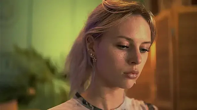 Nelly_Carroll — tease with shorts^^
