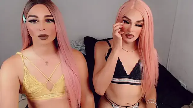 New_Dolls — Language kiss