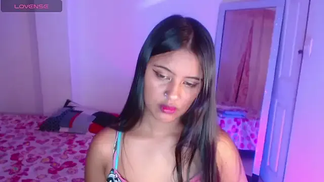 NiaFoxx — suck Dilddo with a lot of saliva