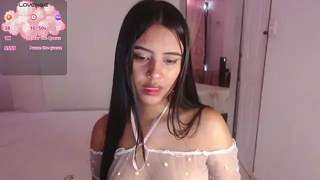 NiaFoxx — suck Dilddo with a lot of saliva