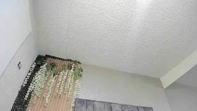 Nicky_Brown_ — Nicky dances sexy