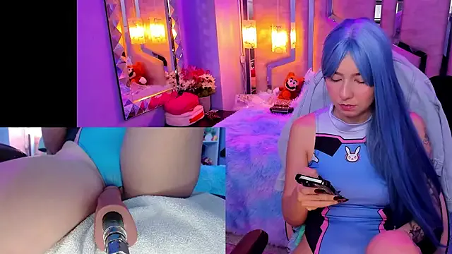 NicoleFerrel — Open my Lil Pussy x3min