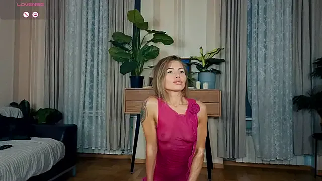 Nikki_Spark — take off dress