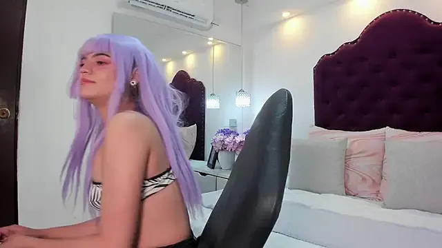 nikki_sttar — Spicy Lap dance 