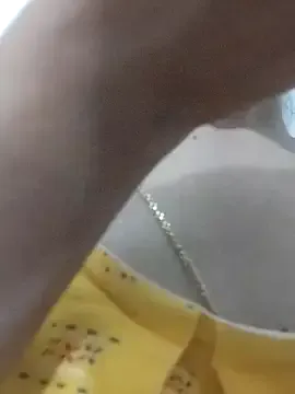 Nilu_XXX — Oil on boobs