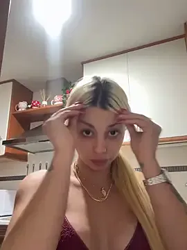 Noeliagglow — Flash culo