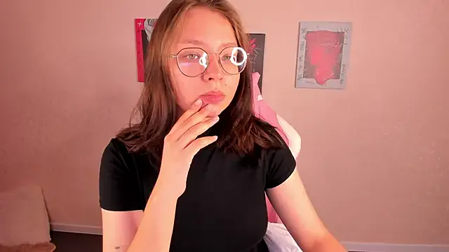 Noora_Moore — Jerk off a toy