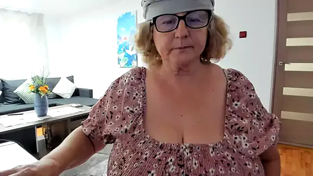 NoraJohnson6 — naked dance 2 minutes