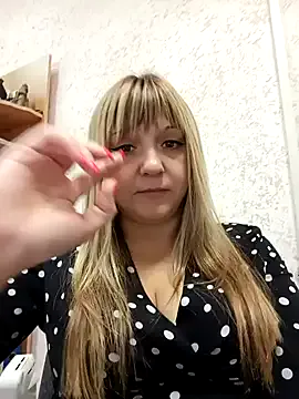 Office_Albertina — Video of squirting as a gift
