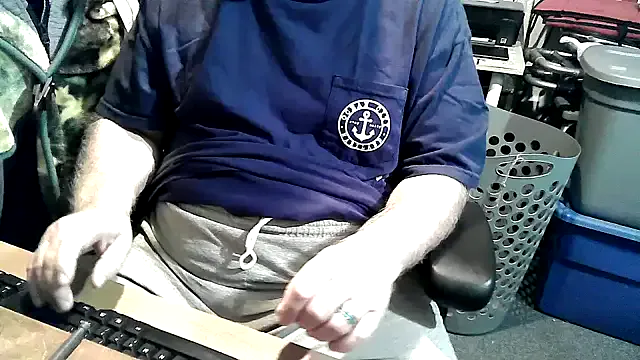 Oldmanphlwiss — Freechat on StripChat