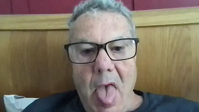 Oldpistolpete — Freechat on StripChat