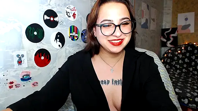 Olivia_Defo — Help me pay my rent this month..