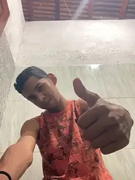 Oqui — Sem roupa