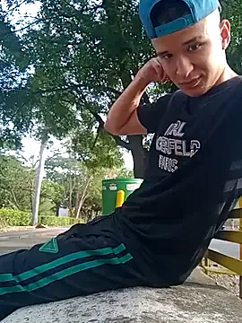 outdoors11 — Show cum