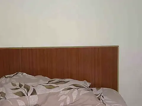 Palak-dixit — Pussy show with 4 finger and hard boobs