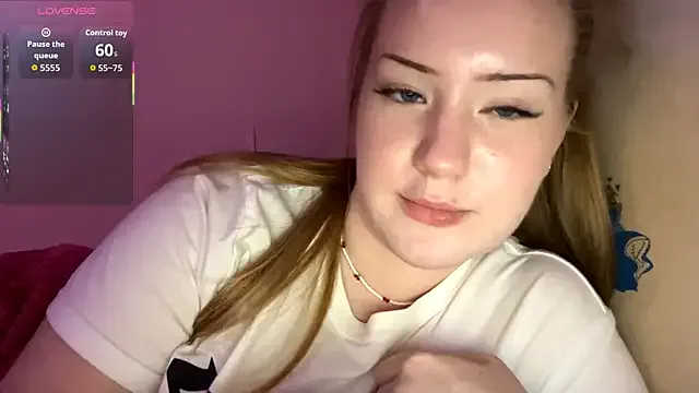 PandaFluff — show boobs