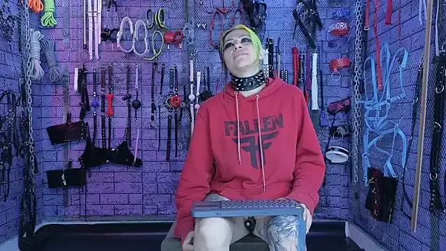 PANDORANEZZ — 10 drops of lemon in the pussy