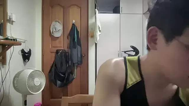 Passionatetwink2 — Face jerk off  2min