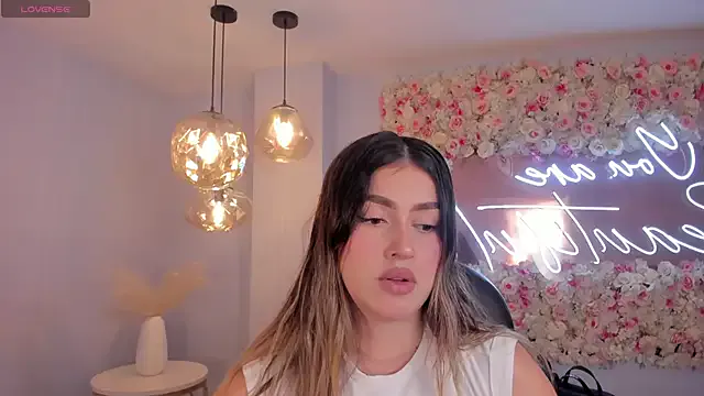 PaulinaSantos_ — Naked body tour