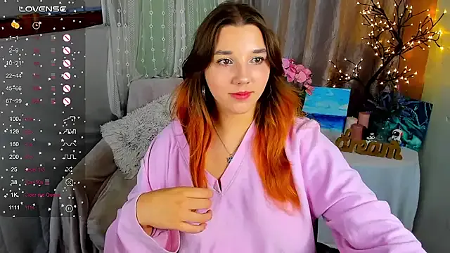 PenelopeOneGrey — Show BOOBS