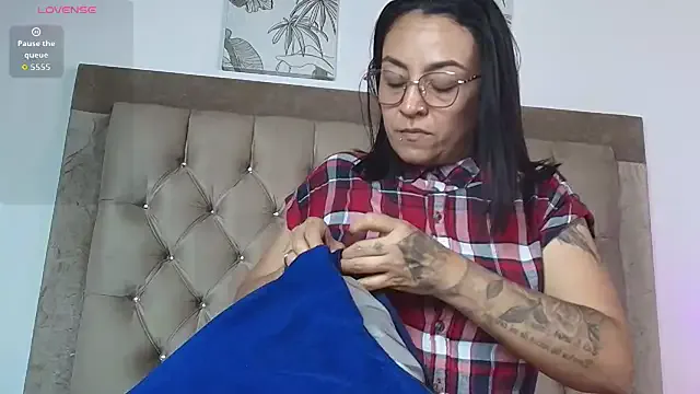 perla77 — Freechat on StripChat