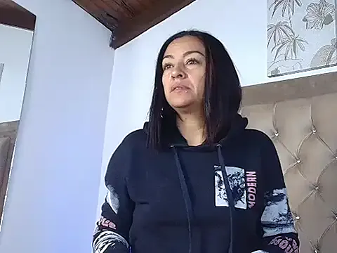 perla77 — double dildo
