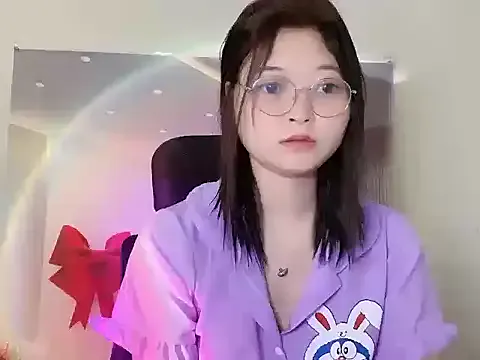 petite01 — make me wet 