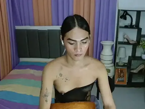 PetiteAsianYuki — Get Naked and Sexy Dance For You