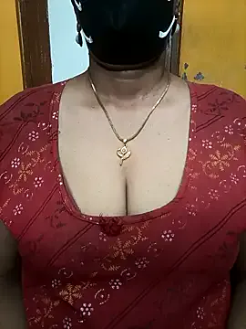 Pooja-bathra — Freechat on StripChat