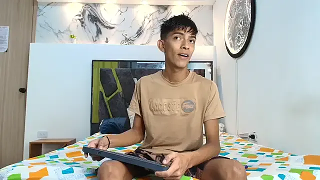 PRETTY_SEX1 — PLAYING WITH THE FORESPUCE 