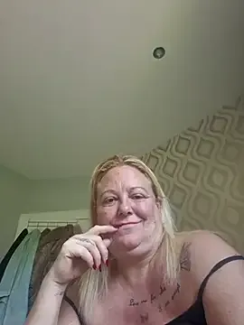 prettysexy2711 — my goal is to get you in to my bedroom