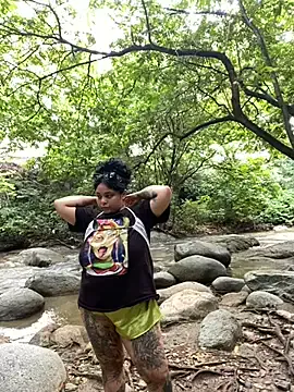 PrincessLauren420 — Open flash ur titis lau