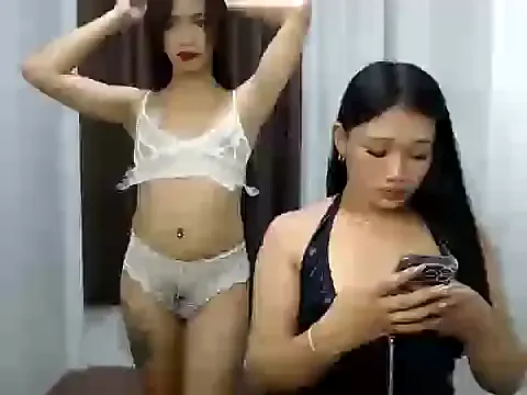 QueeniesRoom — cumming