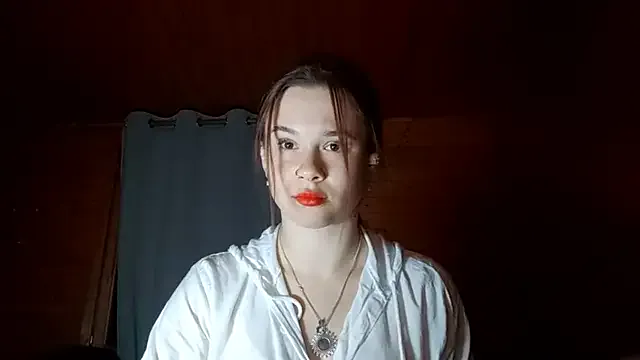 QuiveredFrown — tease with shoulders