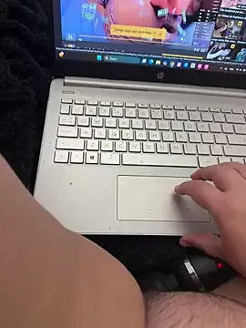 Raawrz — Control toy 1 min last tipper