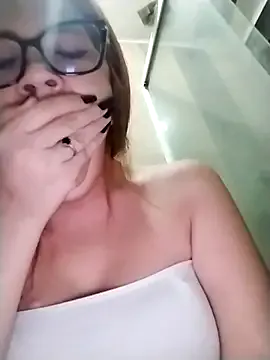 RapunzeRaydes —   Kisses, my loves.