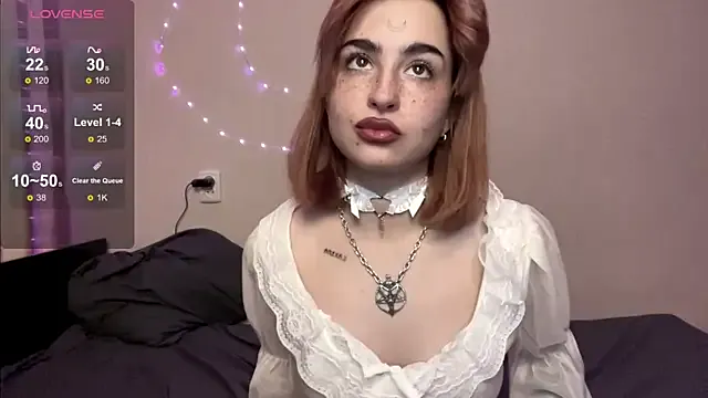 RayniraJones — LassMichVorFreudeVibrieren!Check TipMenu