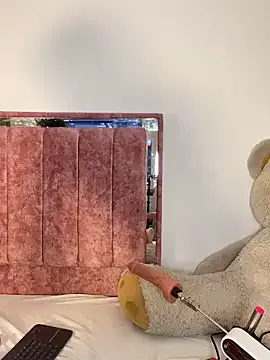 RebecaReslihx — HI! rebeca