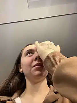 Rebecca_Ros — show the ass in panties