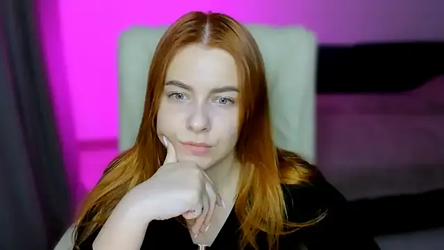 red__dizzy — play with nipples