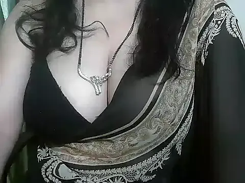 rehana_housewife — oil on boobs
