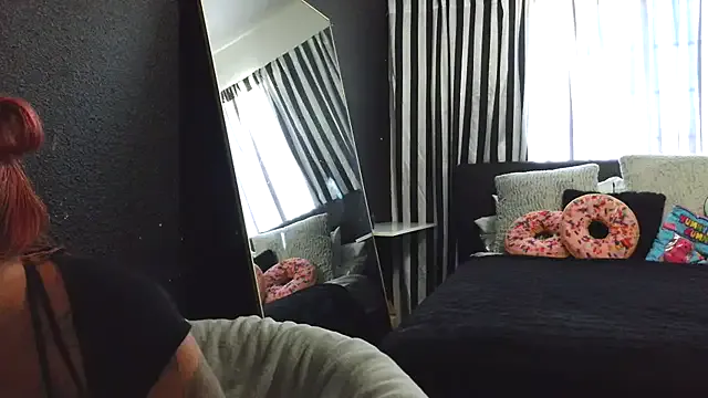 rileyraerhoads — baby needs a new lovense.......