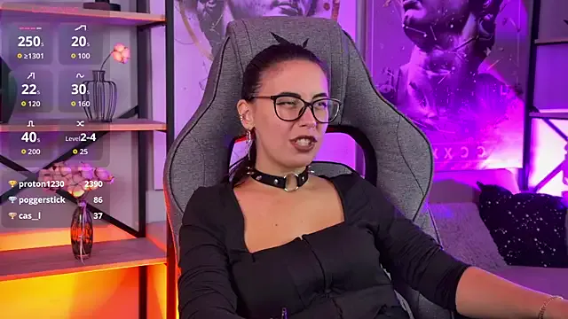 RitaSonnet — hot undressing dance