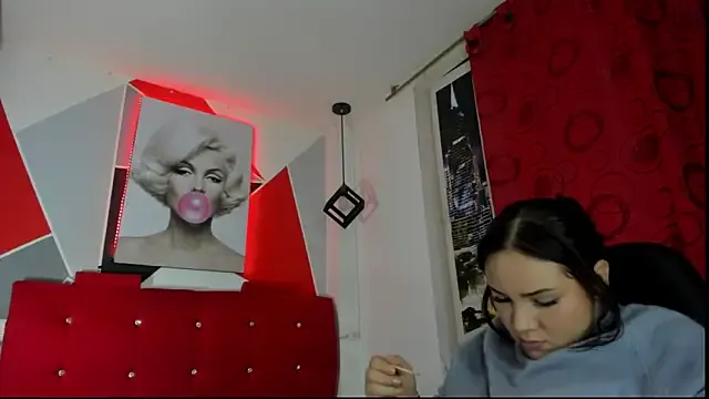 Rose_and_denisse — oil in our tits!