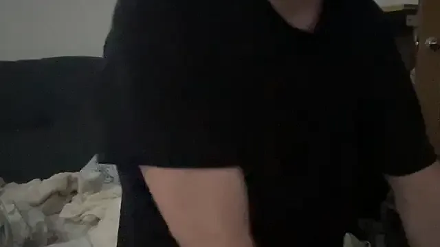 Rosea_Champagne — twerk