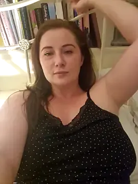 RosieMilff — SPIT AND GRAB TITTIES 
