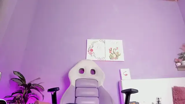 Rossi_Mariana — Control fuck machine  x 10min