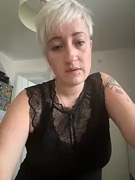 Rozendefotz — Freechat on StripChat